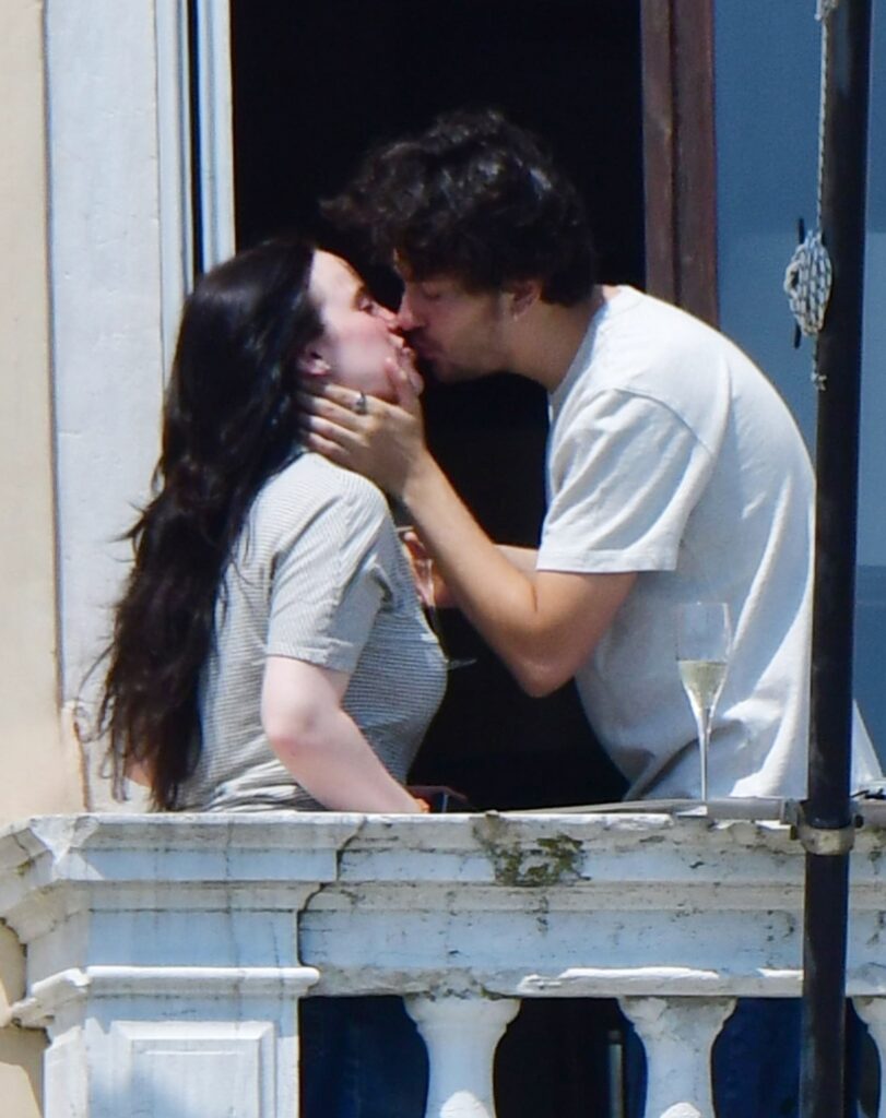 Romance à Vista: Billie Eilish e Nat Wolff?